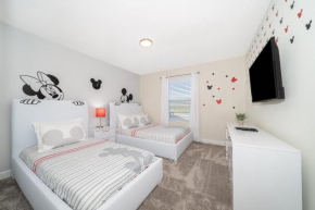 4381FA TOWNHOUSE 4 BEDROOMS & 3 BATHROOMS + POOL